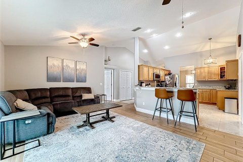 Casa en venta en Orlando, Florida, 4 dormitorios, 177.44 m2 № 1907767 - foto 14