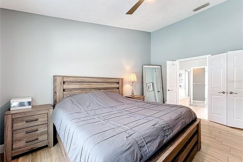 Casa en venta en Orlando, Florida, 4 dormitorios, 177.44 m2 № 1907767 - foto 18