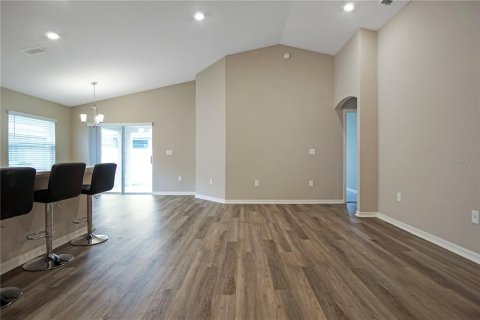 Villa ou maison à louer à Haines City, Floride: 3 chambres, 141.49 m2 № 2412725 - photo 10