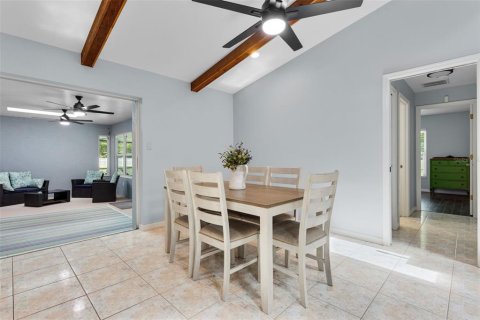 House in Apopka, Florida 3 bedrooms, 249.72 sq.m. № 1837744 - photo 21
