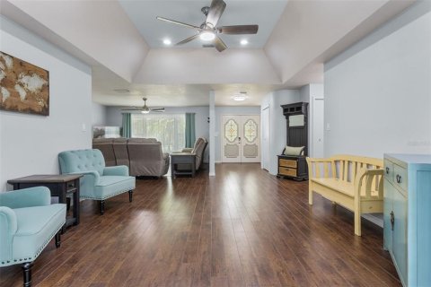 House in Apopka, Florida 3 bedrooms, 249.72 sq.m. № 1837744 - photo 10