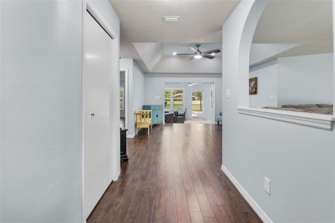House in Apopka, Florida 3 bedrooms, 249.72 sq.m. № 1837744 - photo 9