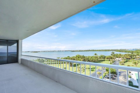 Condo in Riviera Beach, Florida, 2 bedrooms  № 2190757 - photo 30