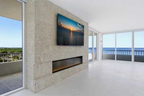 Condo in Riviera Beach, Florida, 2 bedrooms  № 2190757 - photo 3