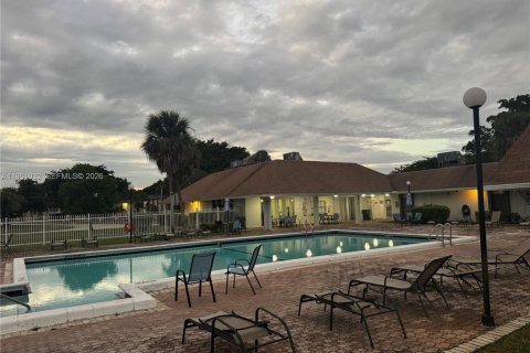 Снять в аренду виллу или дом в Маргит, Флорида 2 спальни, 91.42м2, № 2006364 - фото 24