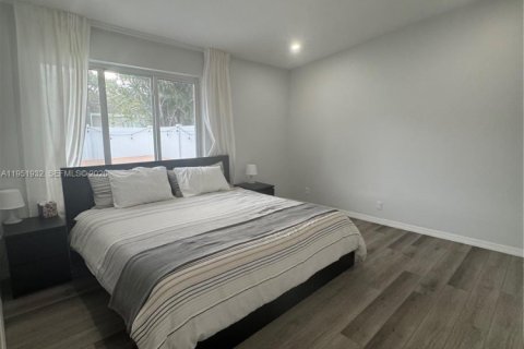 Снять в аренду виллу или дом в Маргит, Флорида 2 спальни, 91.42м2, № 2006364 - фото 9