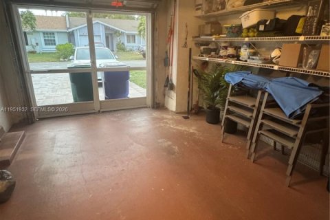 Снять в аренду виллу или дом в Маргит, Флорида 2 спальни, 91.42м2, № 2006364 - фото 21