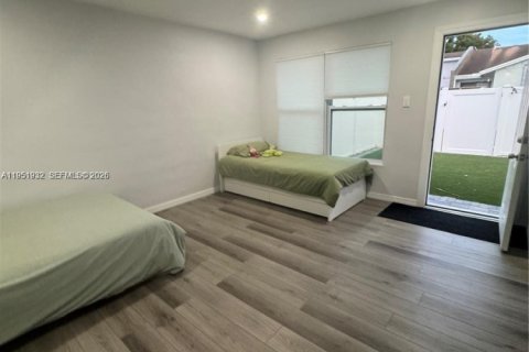 House in Margate, Florida 3 bedrooms, 120.77 sq.m. № 2006364 - photo 16