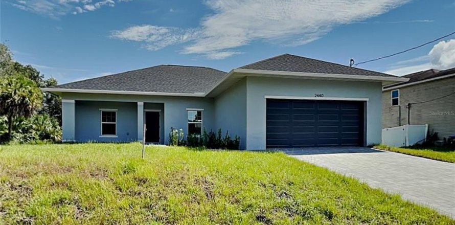 Casa en North Port, Florida 3 dormitorios, 143.81 m2 № 2315207