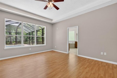 House in Tampa, Florida 4 bedrooms, 290.32 sq.m. № 1803201 - photo 29