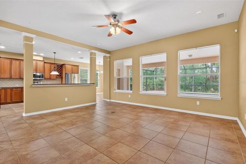 House in Tampa, Florida 4 bedrooms, 290.32 sq.m. № 1803201 - photo 25