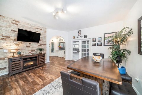 Casa en venta en Valrico, Florida, 4 dormitorios, 220.55 m2 № 1624562 - foto 16