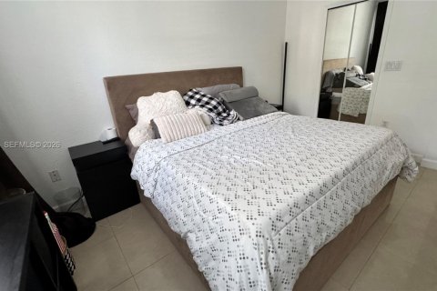 Touwnhouse à vendre à Doral, Floride: 3 chambres, 140.38 m2 № 2266146 - photo 7