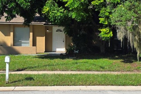 Duplex à Winter Park, Floride 3 chambres, 111.2 m2 № 2330371