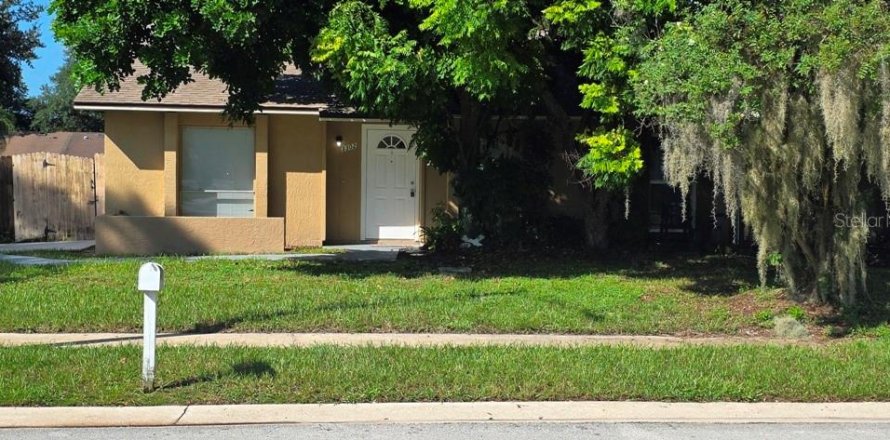 Duplex à Winter Park, Floride 3 chambres, 111.2 m2 № 2330371