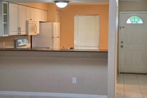 Duplex à vendre à Winter Park, Floride: 3 chambres, 111.2 m2 № 2330371 - photo 4