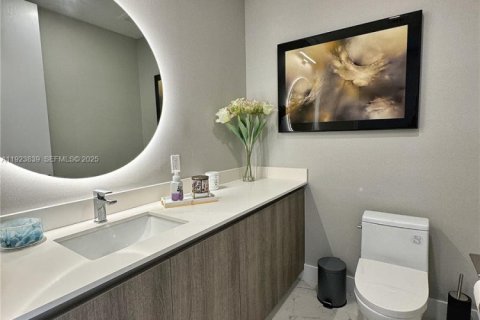 Снять в аренду квартиру в Санни-Айлс-Бич, Флорида 3 спальни, 195.09м2, № 1982880 - фото 9