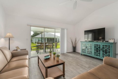 Casa en alquiler en The Villages, Florida, 3 dormitorios, 145.76 m2 № 1837126 - foto 9