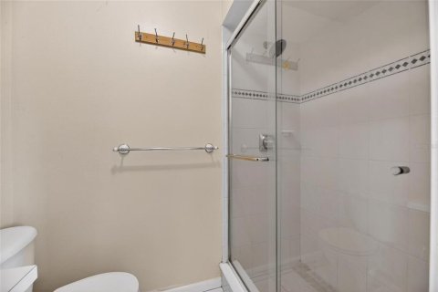 House in Tampa, Florida 3 bedrooms, 110 sq.m. № 2221955 - photo 30