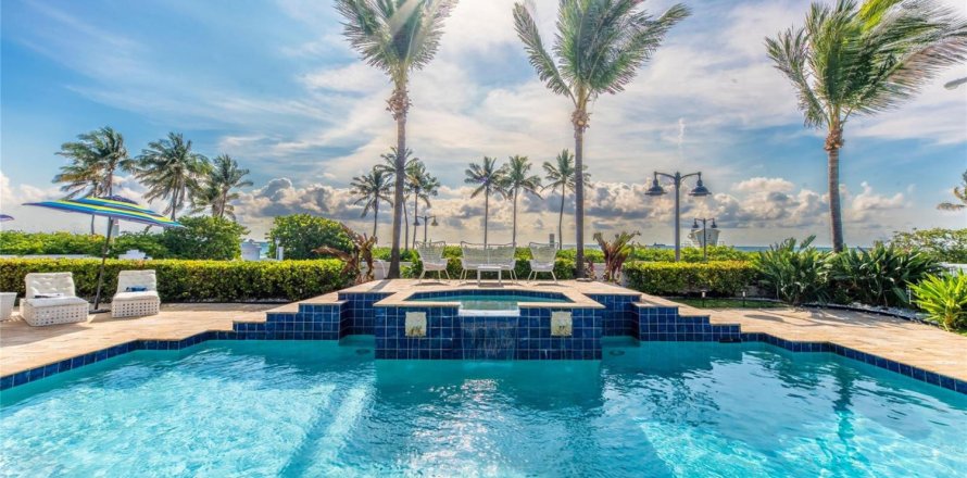 Casa en Fort Lauderdale, Florida 5 dormitorios, 384.62 m2 № 2169572