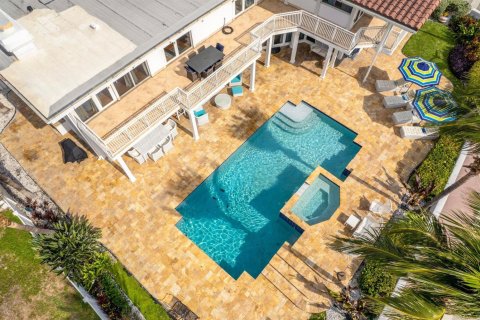 Casa en venta en Fort Lauderdale, Florida, 5 dormitorios, 384.62 m2 № 2169572 - foto 24