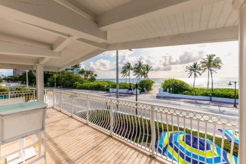 Casa en venta en Fort Lauderdale, Florida, 5 dormitorios, 384.62 m2 № 2169572 - foto 26