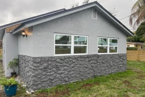 Villa ou maison à St. Lucie, Floride 3 chambres, 102.19 m2 № 2078343