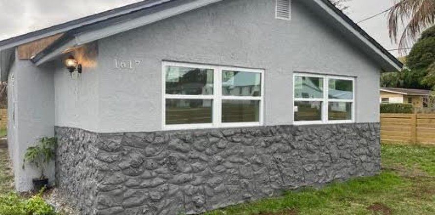 Villa ou maison à St. Lucie, Floride 3 chambres, 102.19 m2 № 2078343
