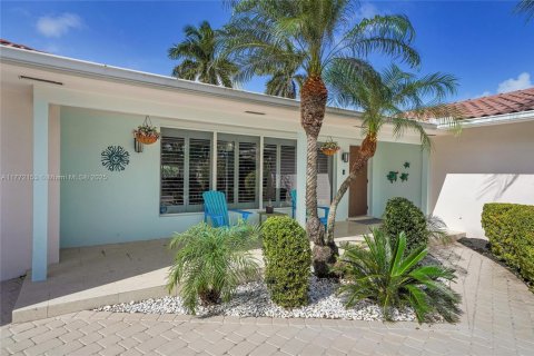 Villa ou maison à vendre à Fort Lauderdale, Floride: 5 chambres, 268.3 m2 № 1939853 - photo 8