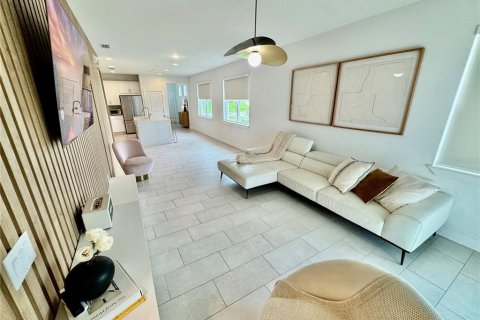 Casa en alquiler en Clermont, Florida, 4 dormitorios, 153.66 m2 № 1848042 - foto 13