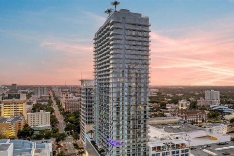 Apartamento en alquiler en Saint Petersburg, Florida, 1 dormitorio, 56.76 m2 № 1306949 - foto 1