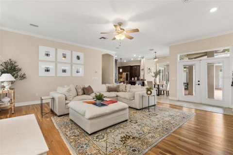 Casa en venta en Tavares, Florida, 4 dormitorios, 314.1 m2 № 2149524 - foto 3