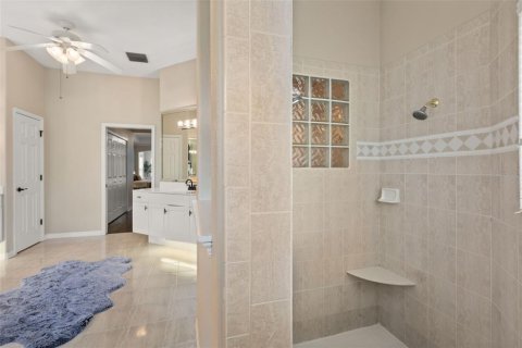 Casa en venta en Tavares, Florida, 4 dormitorios, 314.1 m2 № 2149524 - foto 25