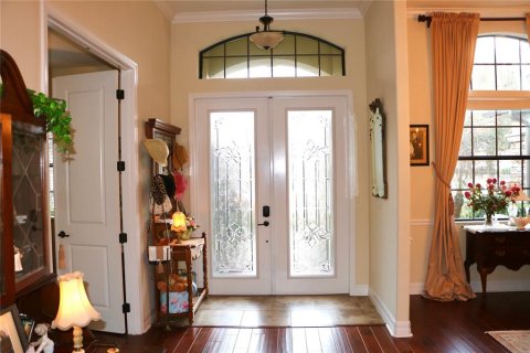 House in Sorrento, Florida 4 bedrooms, 316.7 sq.m. № 2141949 - photo 6