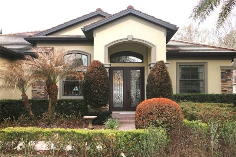 House in Sorrento, Florida 4 bedrooms, 316.7 sq.m. № 2141949 - photo 3