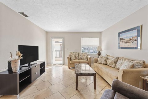 Condominio en venta en Englewood, Florida, 2 dormitorios, 98.1 m2 № 1561280 - foto 12