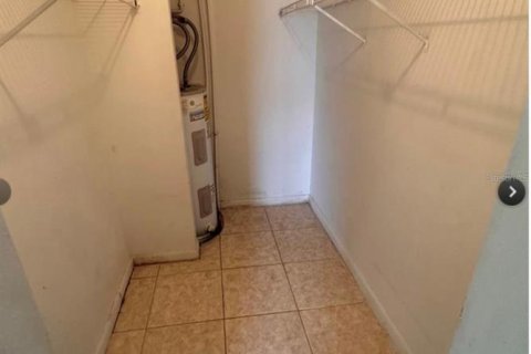 Condominio en alquiler en Orlando, Florida, 2 dormitorios, 86.77 m2 № 2117938 - foto 17