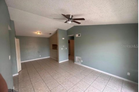 Condominio en alquiler en Orlando, Florida, 2 dormitorios, 86.77 m2 № 2117938 - foto 13