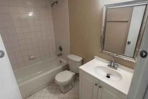 Condominio en alquiler en Orlando, Florida, 2 dormitorios, 86.77 m2 № 2117938 - foto 10