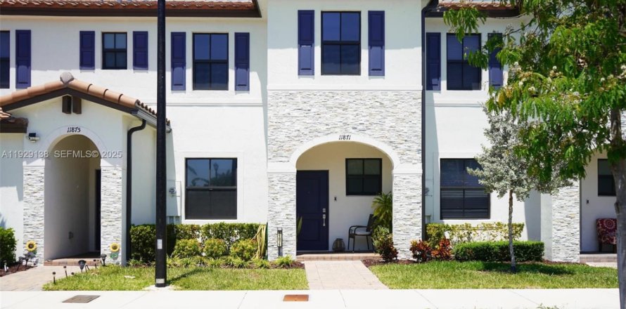 Таунхаус в Хомстед, Флорида 3 спальни, 137.77м2 № 1987474