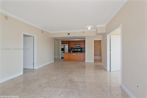 Copropriété à louer à Coral Gables, Floride: 3 chambres, 104.52 m2 № 2027010 - photo 3