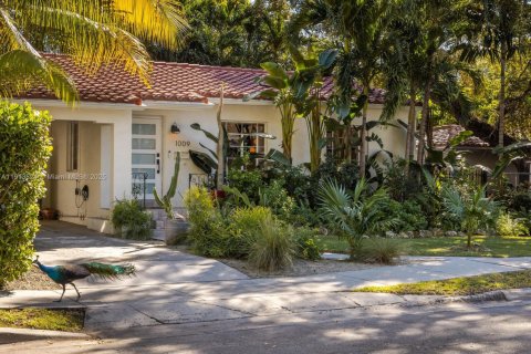 Casa en Miami, Florida 2 dormitorios, 96.15 m2 № 1968967