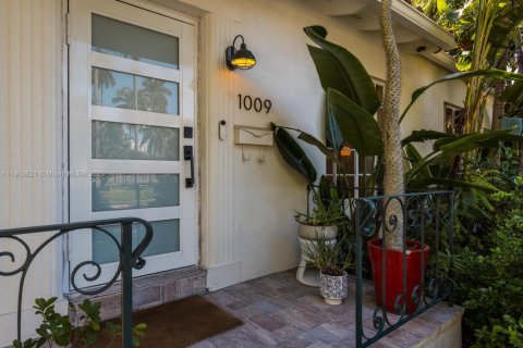 Casa en alquiler en Miami, Florida, 2 dormitorios, 96.15 m2 № 1968967 - foto 10