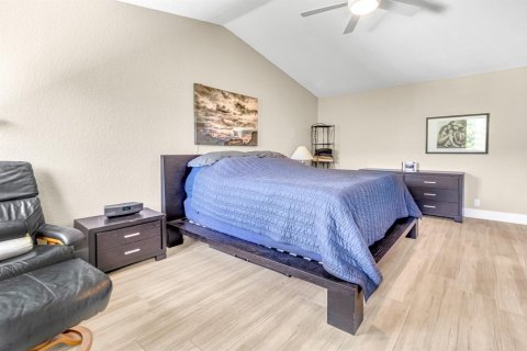 Townhouse in Lighthouse Point, Florida 3 bedrooms, 172.52 sq.m. № 2189868 - photo 23