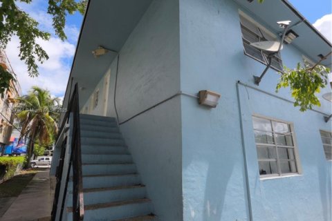 Copropriété à louer à Miami, Floride: 2 chambres, 418.06 m2 № 1881712 - photo 19
