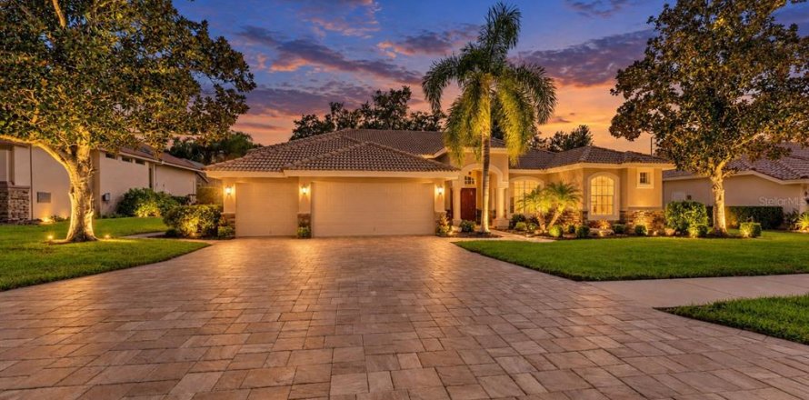 Villa ou maison à Palm Harbor, Floride 3 chambres, 290.51 m2 № 2430745