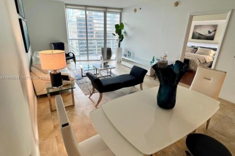 Condo in Miami, Florida, 1 bedroom  № 2063499 - photo 14