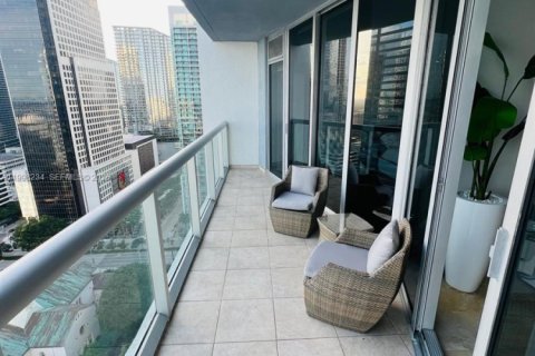 Condo in Miami, Florida, 1 bedroom  № 2063499 - photo 2