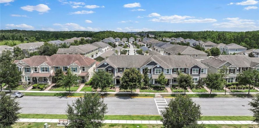Townhouse in Orlando, Florida 3 bedrooms, 143.44 sq.m. № 2283725