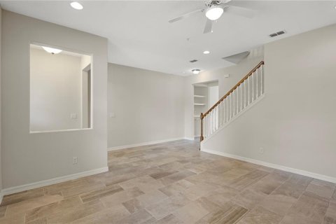 Townhouse in Orlando, Florida 3 bedrooms, 143.44 sq.m. № 2283725 - photo 6